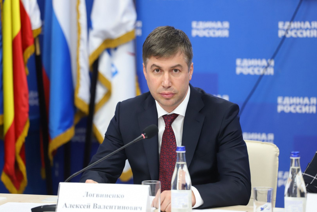 13.10_edinaya_rossiya_zayavila_o_podderzhke_kandidatury_alekseya_logvinenko_na_dolzhnost_glavy_administracii_rostova-na-donu.jpg 13.10_edinaya_rossiya_zayavila_o_podderzhke_kandidatury_alekseya_logvinenko_na_dolzhnost_glavy_administracii_rostova-na-donu.jpg