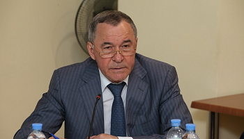 Юрию Стефановичу Зерщикову исполняется 76 лет