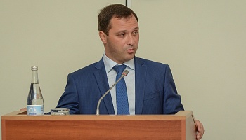 Денису Александровичу Браславскому исполняется 44 года