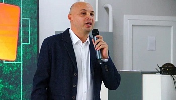 38-й день рождения празднует Леонид Анатольевич Минин