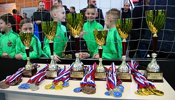 Видеоролик о награждении победителей и призёров зимнего первенства-2022 в СК "Приазовье"